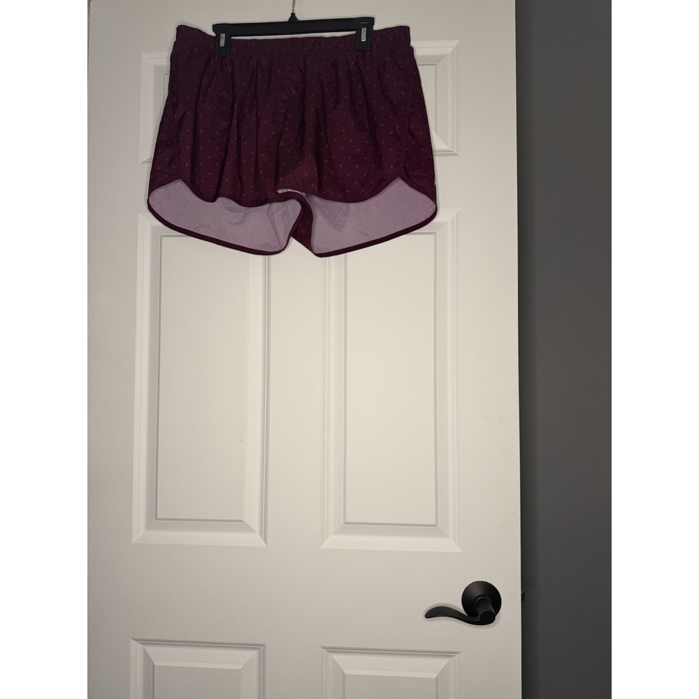 Old Navy Active Go Dry Running Shorts Semi Fitted Large Maroon Pink Polka Dot